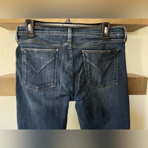Hudson| Dark Wash Skinny Jeans in Krista Ankle Style•••Size 30, Raw Hem - Picture 7 of 15